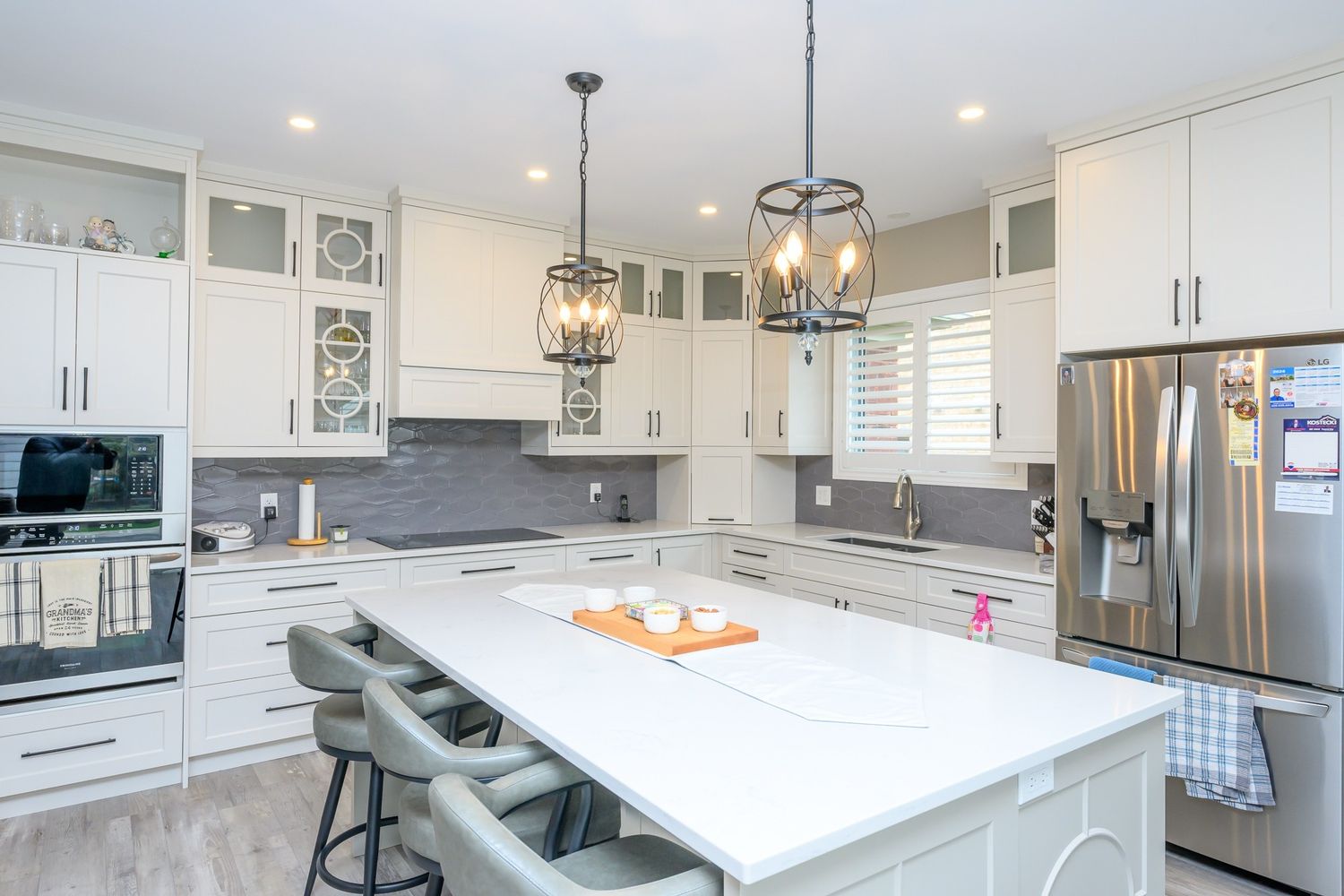 Kitchen from a Kitchens project near Kitchener - Cambridge - Guelph by Russo Home Renovations