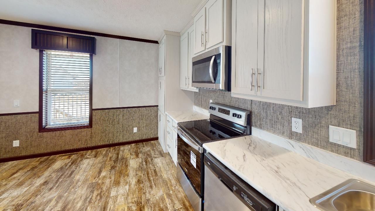 Avant rénovation d'un projet de Maisons usinées et modulaires près de Edmonton de Best Buy Homes