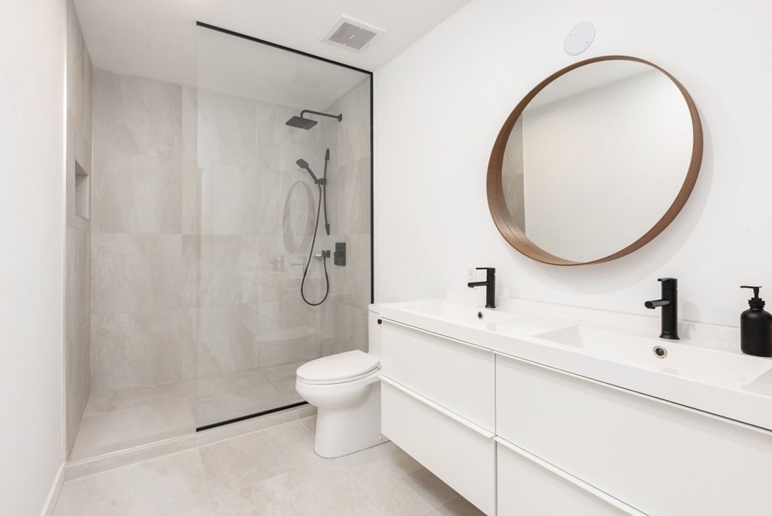 Bathroom from a Single family homes project near Montreal (Greater Montreal) by psb