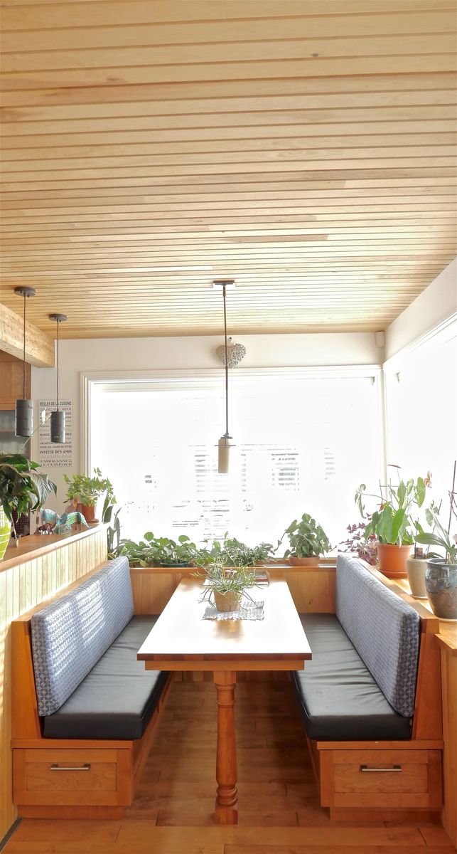 Dining Room from a Interior Design and Layout project near Montreal (Greater Montreal) by À l' Aube - Design Studio & Kitchen Specialist