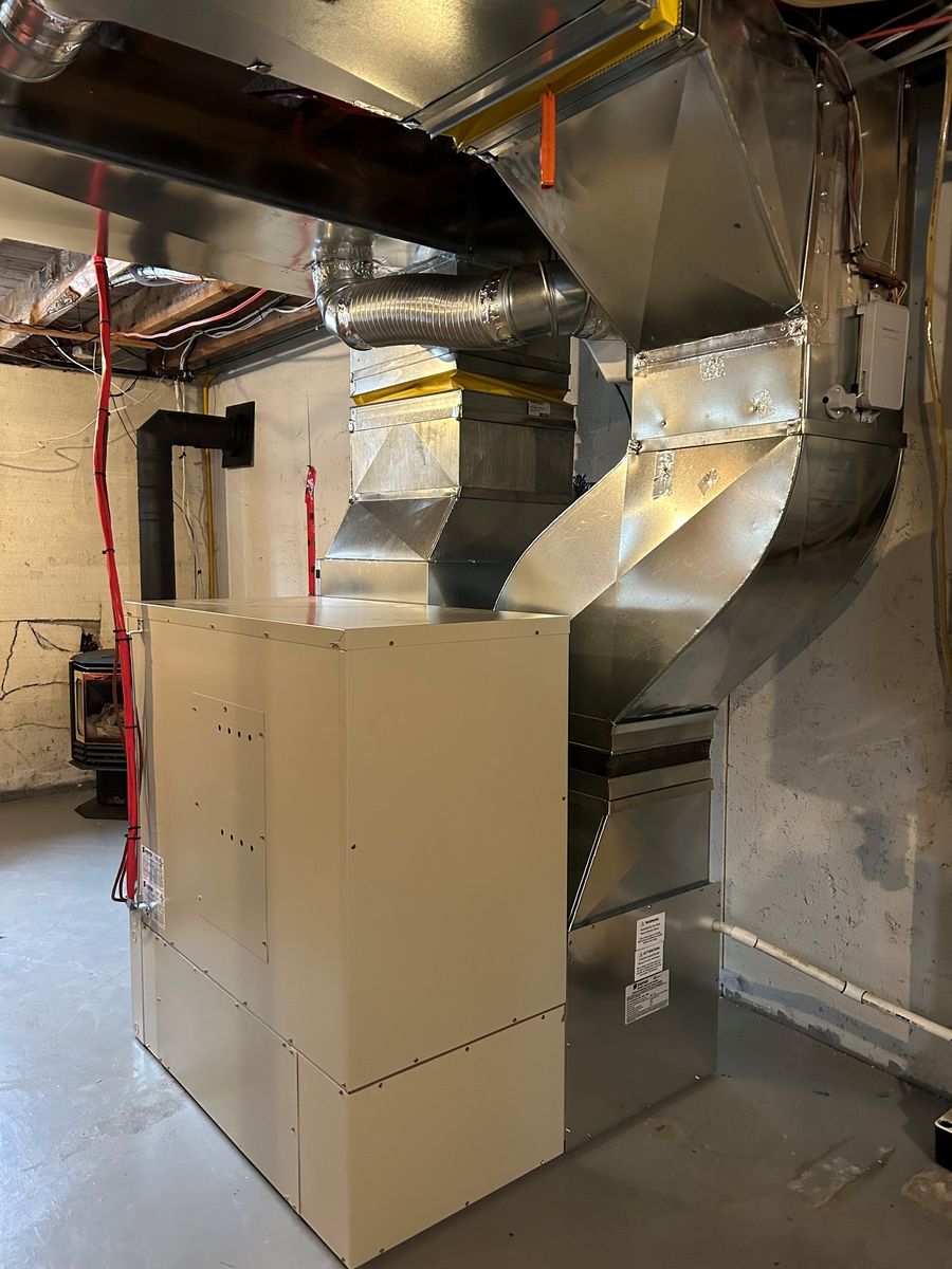 Building mechanicals from a Heating with thermal storage project near Montreal (Greater Montreal) by PCP Ventilation