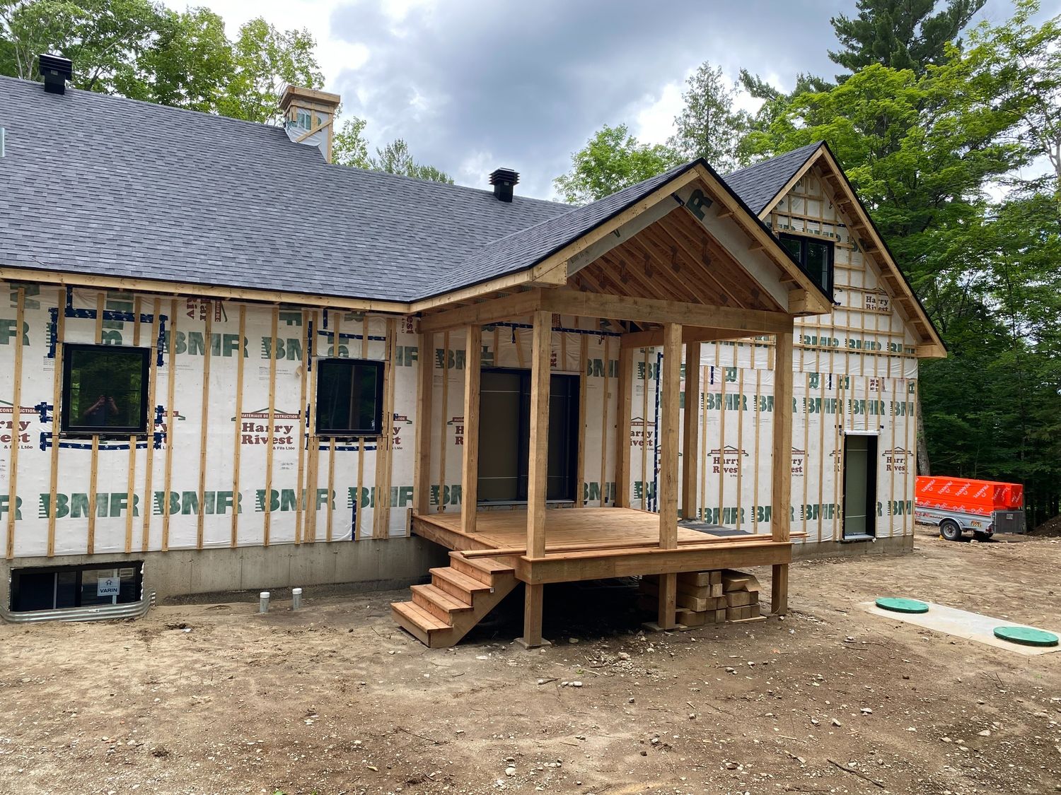 Travaux - Extérieur d'un projet de Maisons unifamiliales près de Joliette (Lanaudière) de Construction 2B