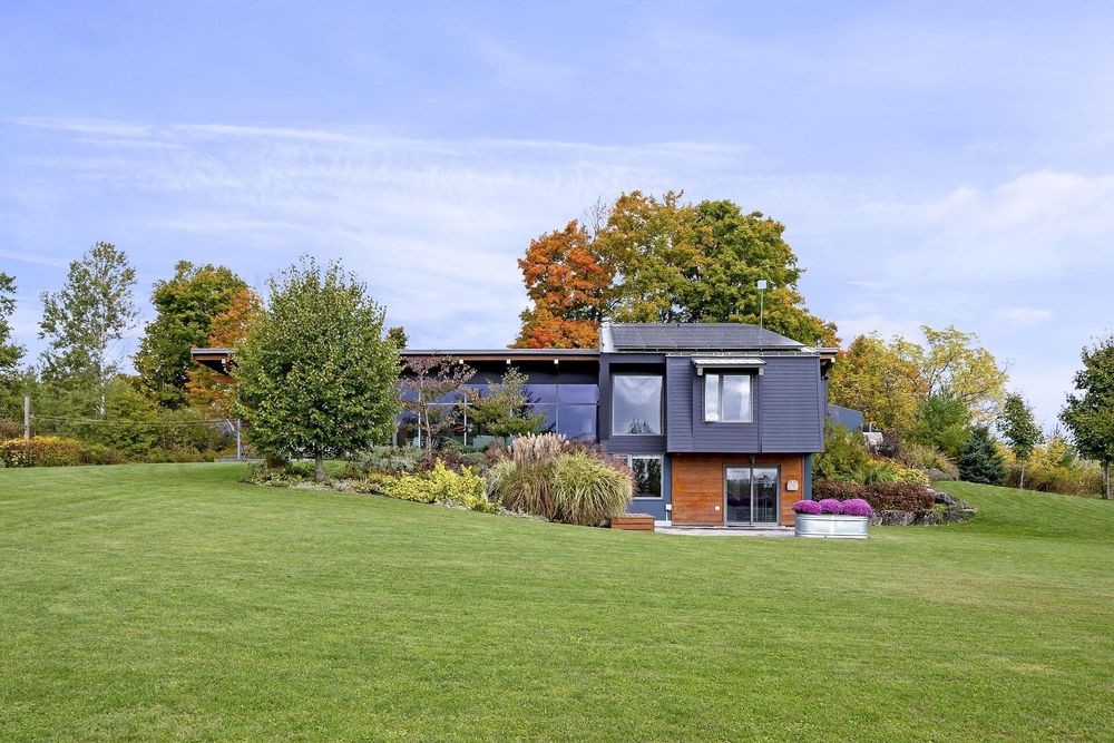 View of Exceptional Passive Solar Home for Sale in Erin Near Toronto Ontario ...