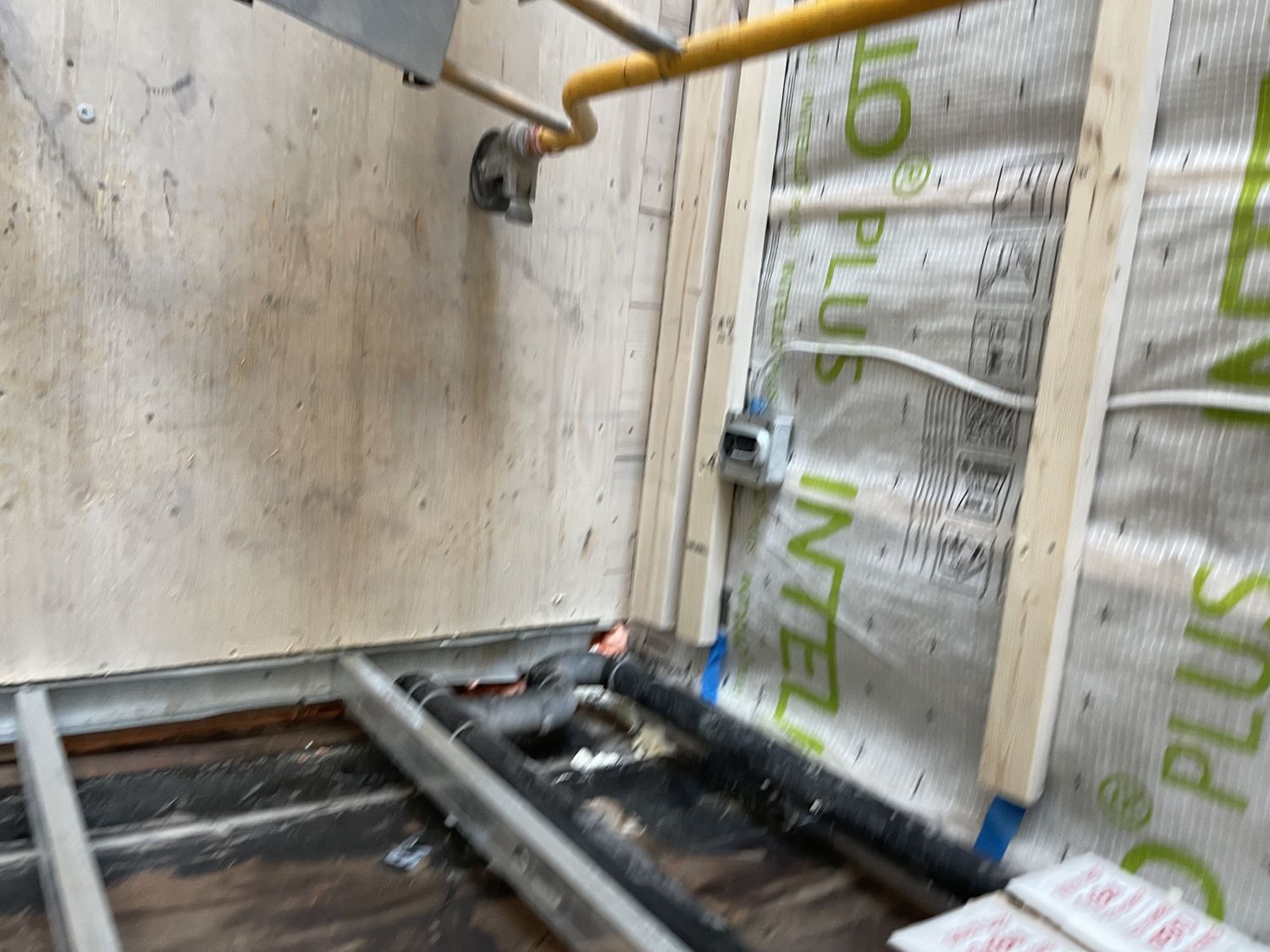 Travaux - Intérieur d'un projet de Étanchéité à l'air près de Montréal/Laval/Longueuil (Grand Montréal) de Aeroseal Global