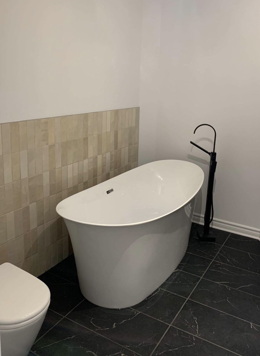 Salle de bain d'un projet de Maisons unifamiliales près de Granby/Bromont/Cowansville (Estrie) de Les Entreprises EO Inc.