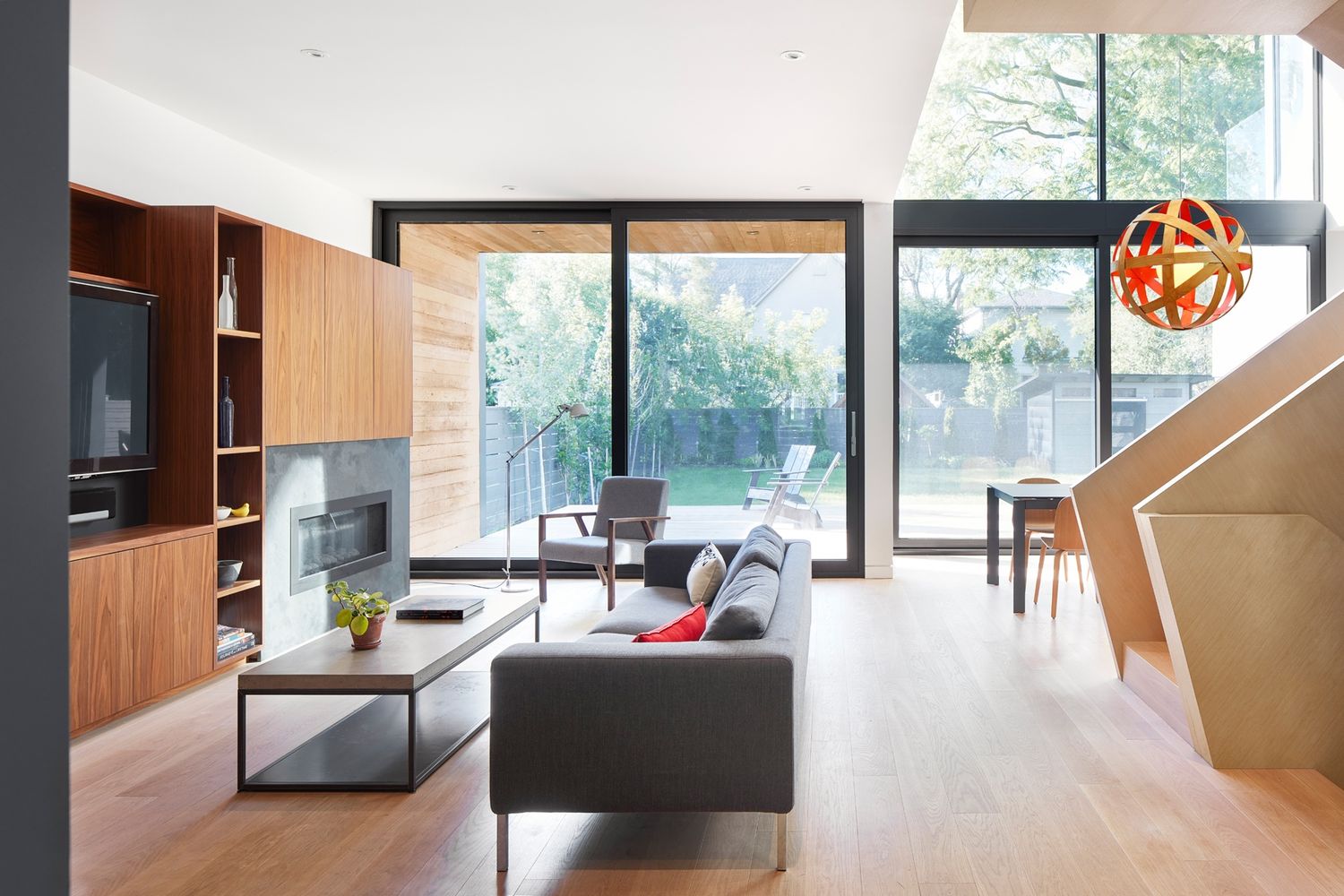 Living Room from a Single family homes project near Toronto (Greater Toronto) by Dubbeldam Architecture + Design