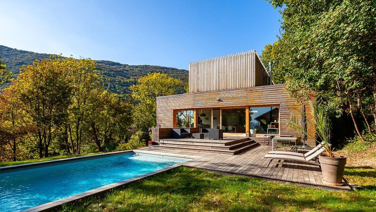 Backyard from a Single family homes project near Isère (38) by RODA Architectes