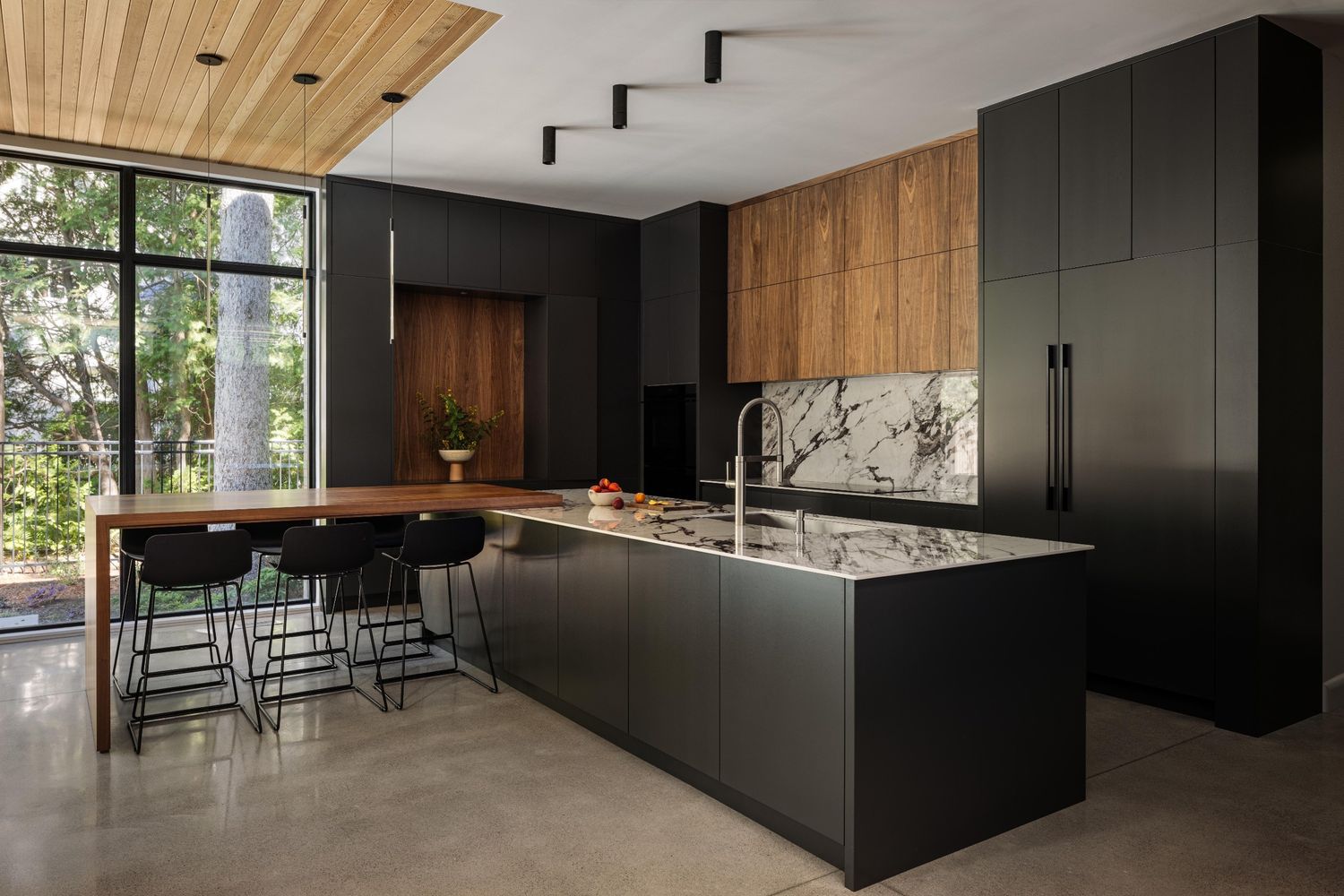  from a Single family homes project near Ottawa by Simmonds Architecture