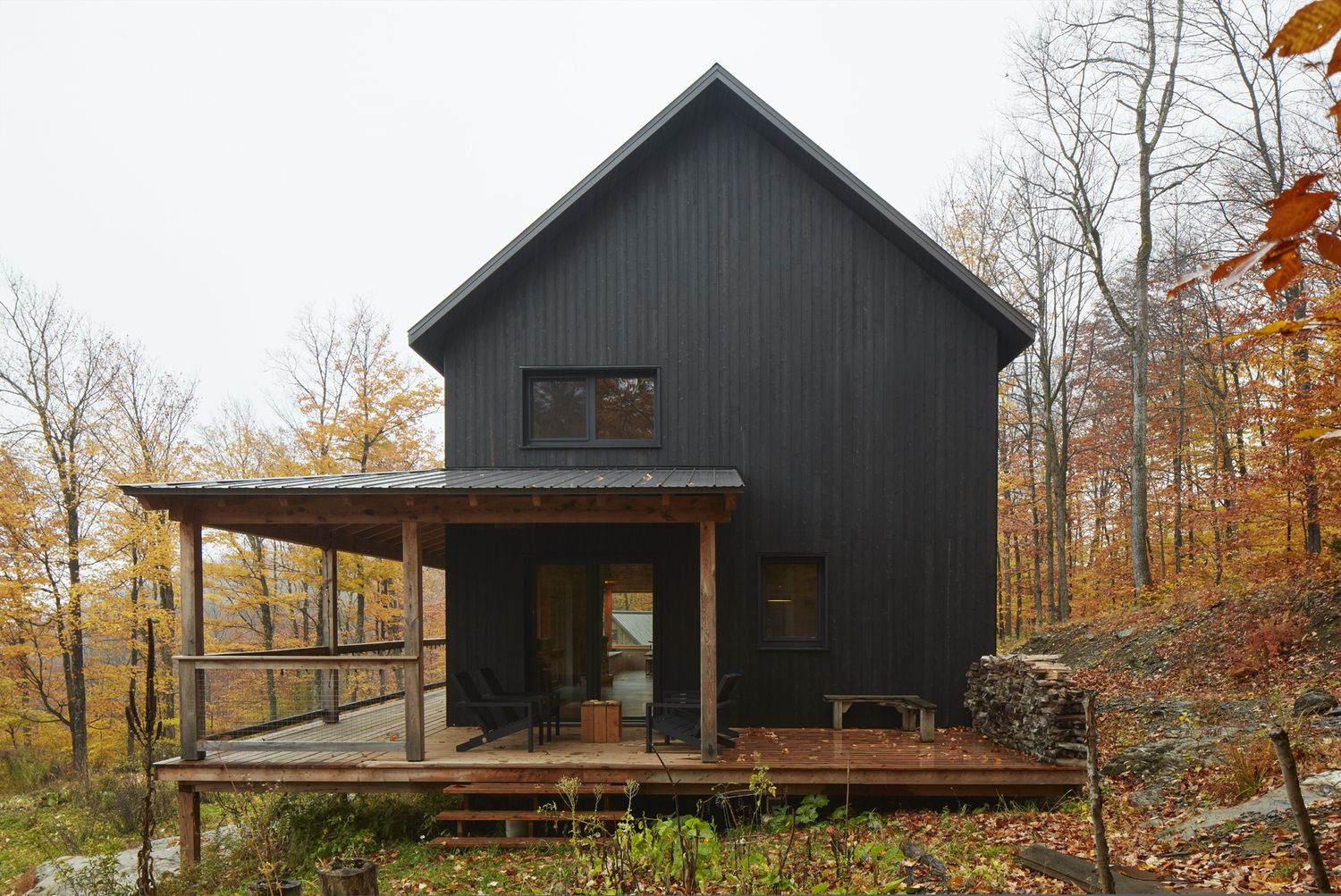 Deck & Balcony from a Single family homes project near Sherbrooke (Estrie) by Rocket Construction