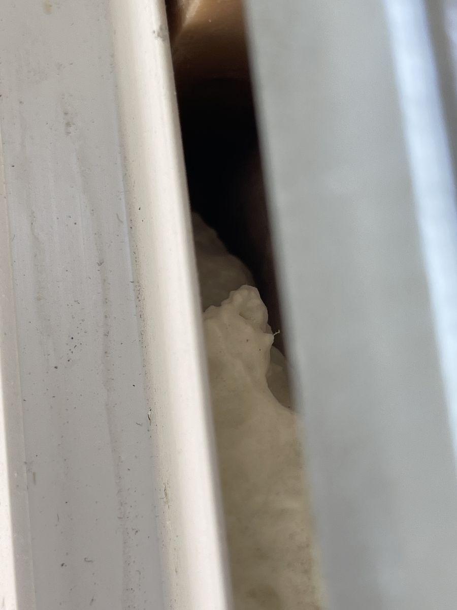 Travaux - Intérieur d'un projet de Étanchéité à l'air près de Montréal/Laval/Longueuil (Grand Montréal) de Aeroseal Global