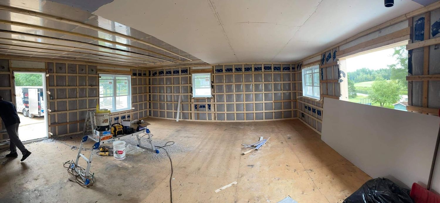 House Construction Interiors from a Insulation project near Drummondville (Centre-du-Québec) by Isolation PL inc.
