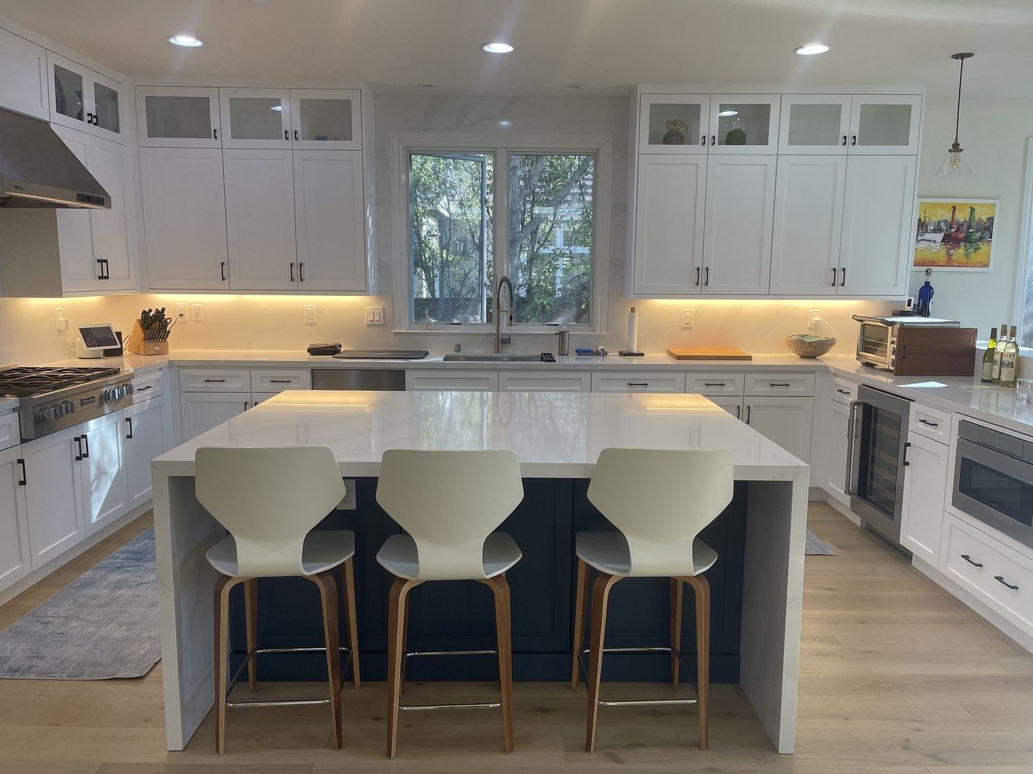 Kitchen from a Kitchens project near San Francisco Bay by Contractors Central