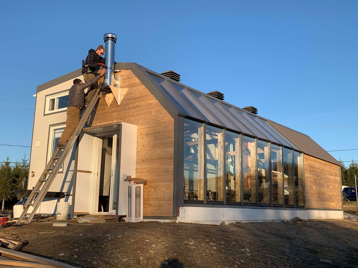 Travaux - Extérieur d'un projet de Mini et micro-maisons près de Drummondville/Victoriaville (Centre-du-Québec) de ALTE Coop