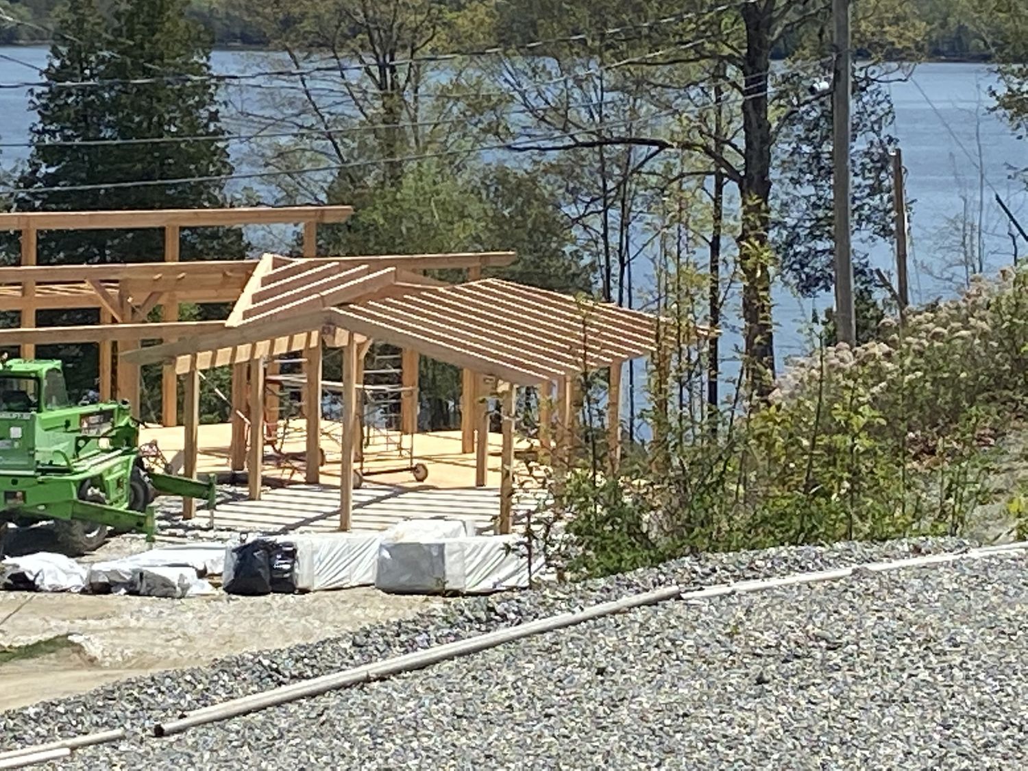 Structures et ossatures d'un projet de Maisons unifamiliales près de Granby/Bromont/Cowansville (Estrie) de Construction Latulippe