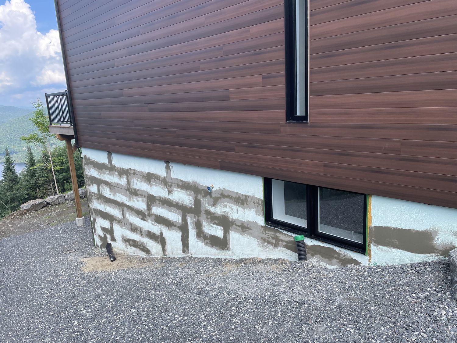 Construcción de exteriores de casas de un proyecto de tipo Viviendas unifamiliares cerca de Joliette (Lanaudière) por Les Constructions du Patrimoine J.S. INC.