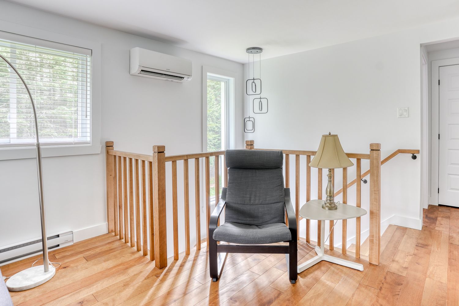 Salle familiale d'un projet de Agrandissements de maison près de Joliette (Lanaudière) de Construction Youri Durand inc.