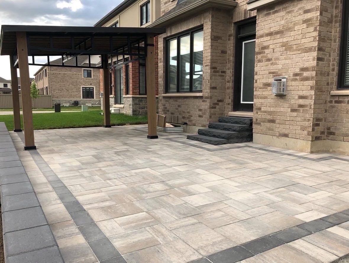  d'un projet de Patios, Pergolas et Gazebos près de Toronto (Grand Toronto) de Pinnacle Stone And Design