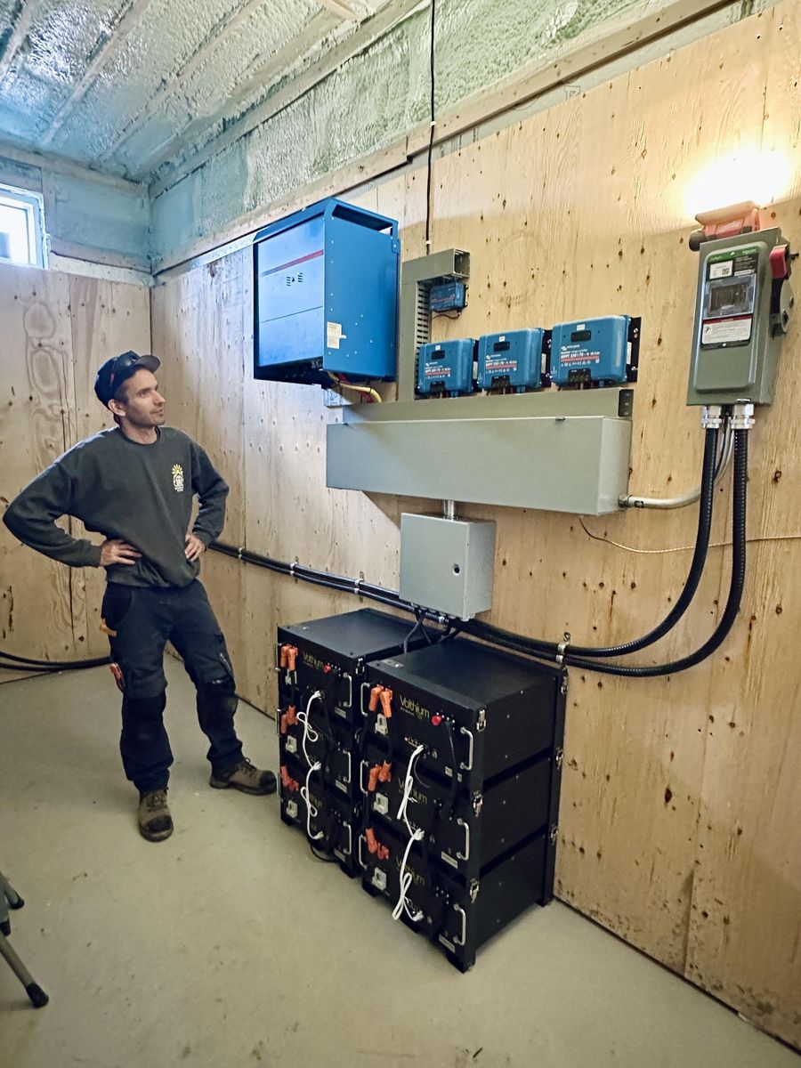 Instalaciones mecánicas de un proyecto de tipo Sistemas fotovoltaicos autónomos cerca de Saint-Jérôme (Laurentides) por Alternative Solaire inc.