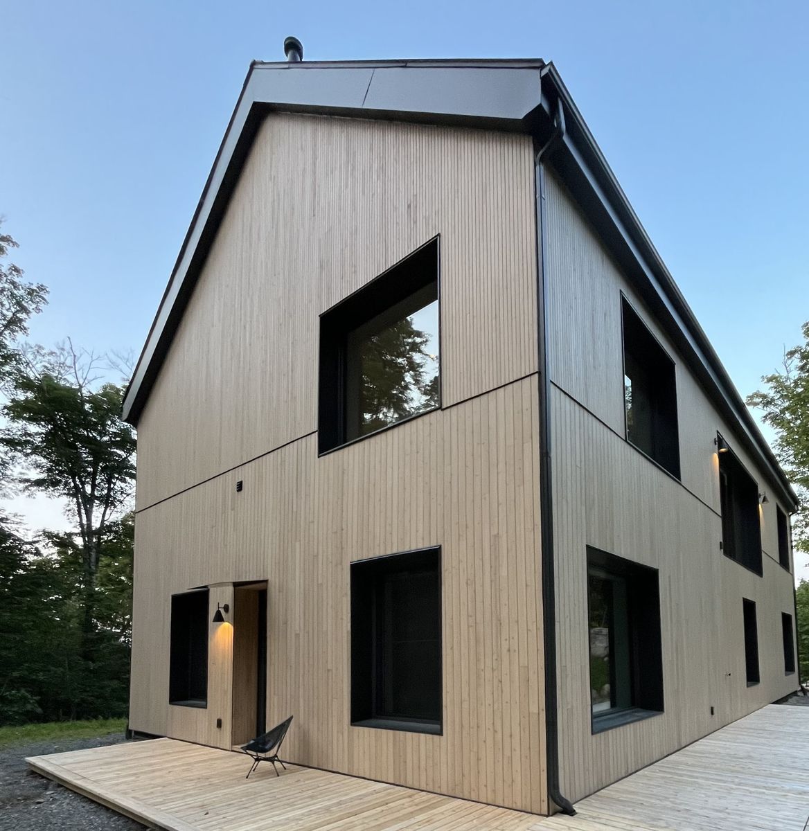  d'un projet de Maisons unifamiliales près de Montréal/Laval/Longueuil (Grand Montréal) de psb Inc.
