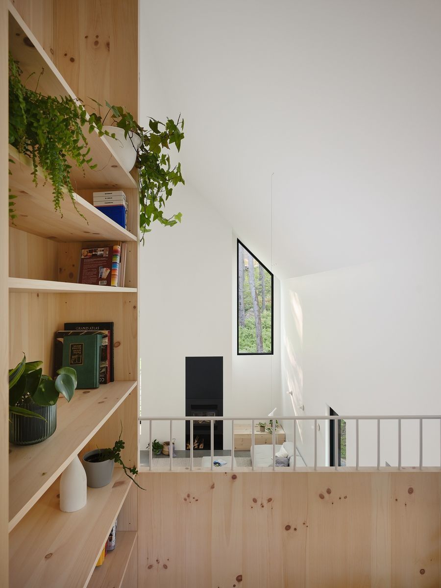 Storage & Closet from a Single family homes project near Sherbrooke (Estrie) by Stroph Architecture & Design