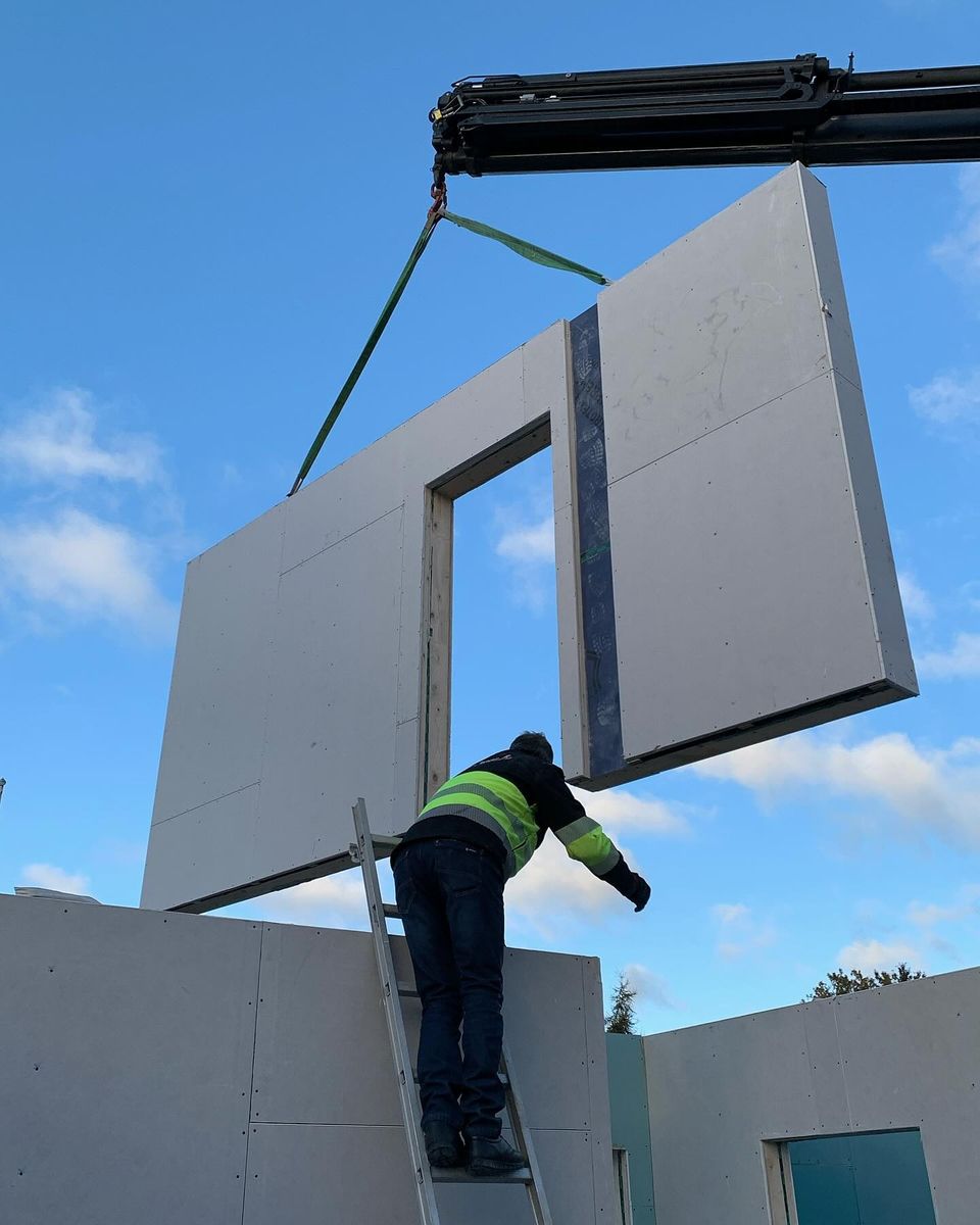 Structures et ossatures d'un projet de Maisons usinées et modulaires près de Whitehorse de Tree House