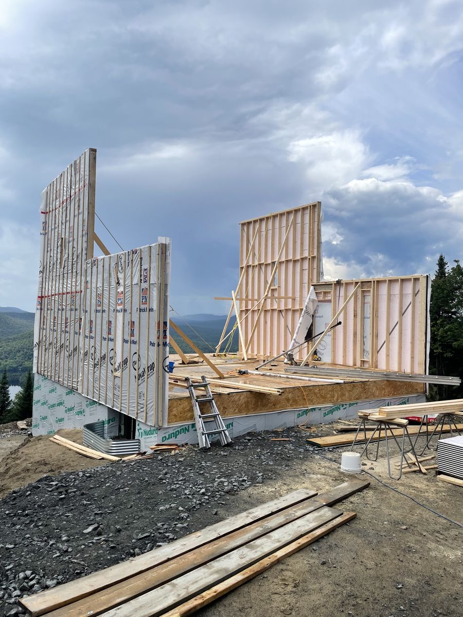 Construcción de muros de un proyecto de tipo Viviendas unifamiliares cerca de Joliette (Lanaudière) por Les Constructions du Patrimoine J.S. INC.
