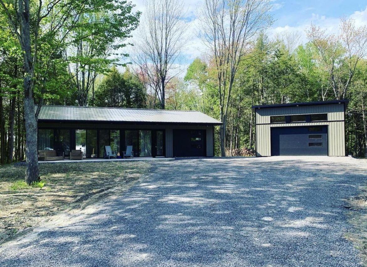 Driveway from a Single family homes project near Ottawa by Architectura EcoConcepts