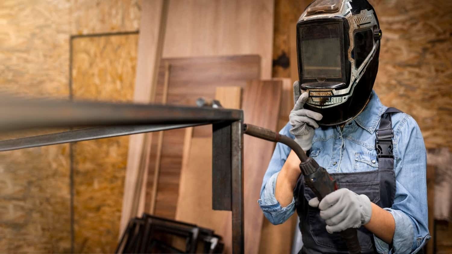  de un proyecto de tipo Planeación Regional y Rural cerca de Toronto (Área metropolitana de Toronto) por Minhas Mobile Welding