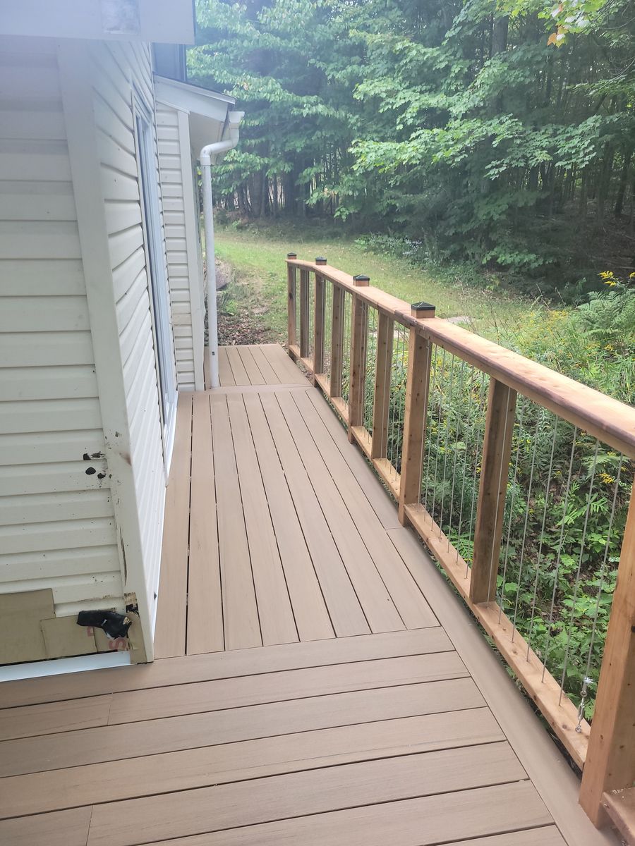 Construcción de exteriores de casas de un proyecto de tipo Balcones exteriores cerca de Saint-Jérôme (Laurentides) por Éco-Actif
