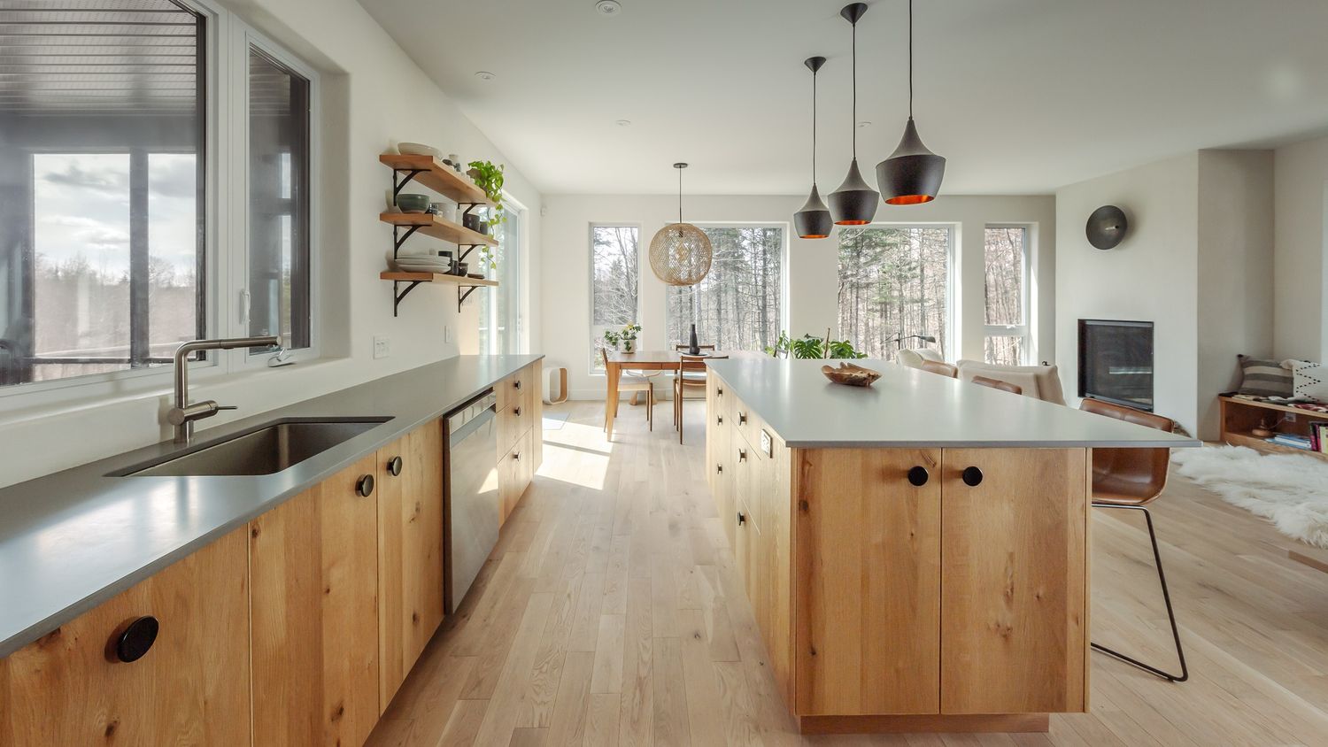 Kitchen from a Single family homes project near Saint-Jerome (Laurentides) by À l' Aube - Design Studio & Kitchen Specialist