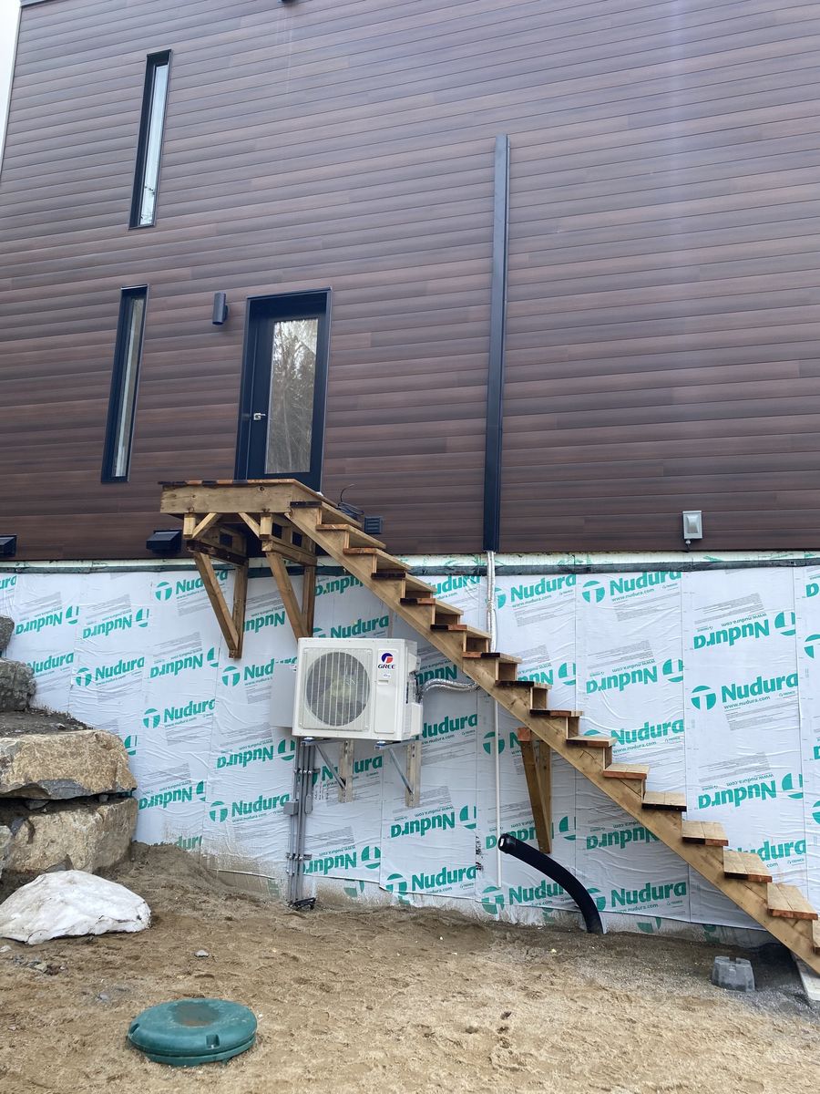Travaux - Extérieur d'un projet de Maisons unifamiliales près de Joliette (Lanaudière) de Les Constructions du Patrimoine J.S. INC.