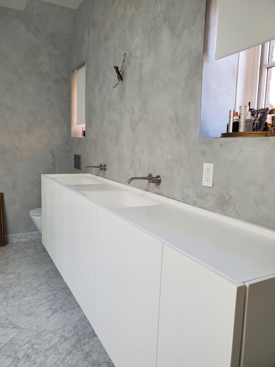 Bathroom from a Natural plasters project near Montreal (Greater Montreal) by Distribution Tockay inc.