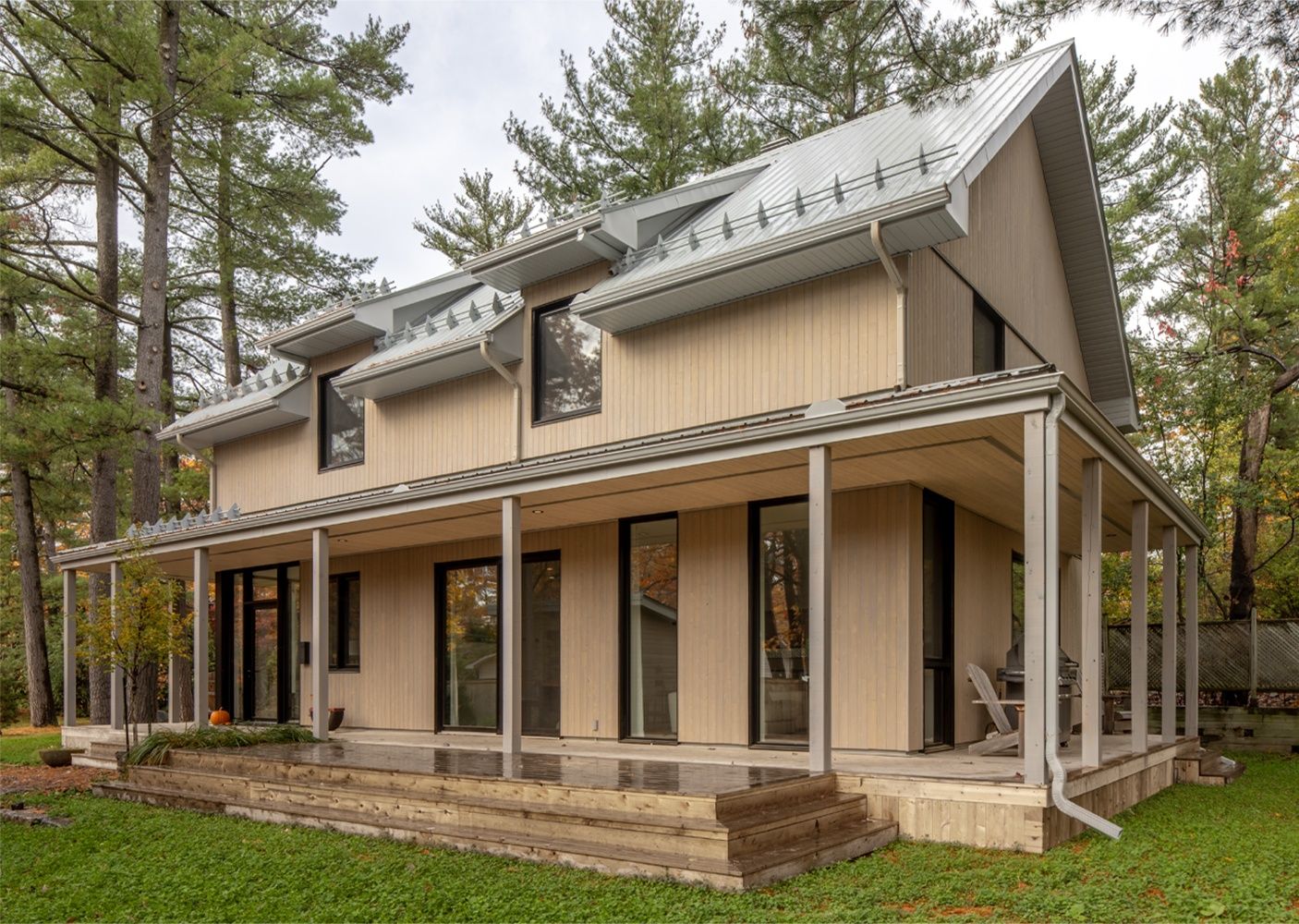 House Exterior from a Single family homes project near Gatineau (Outaouais) by Studio MMA Architects