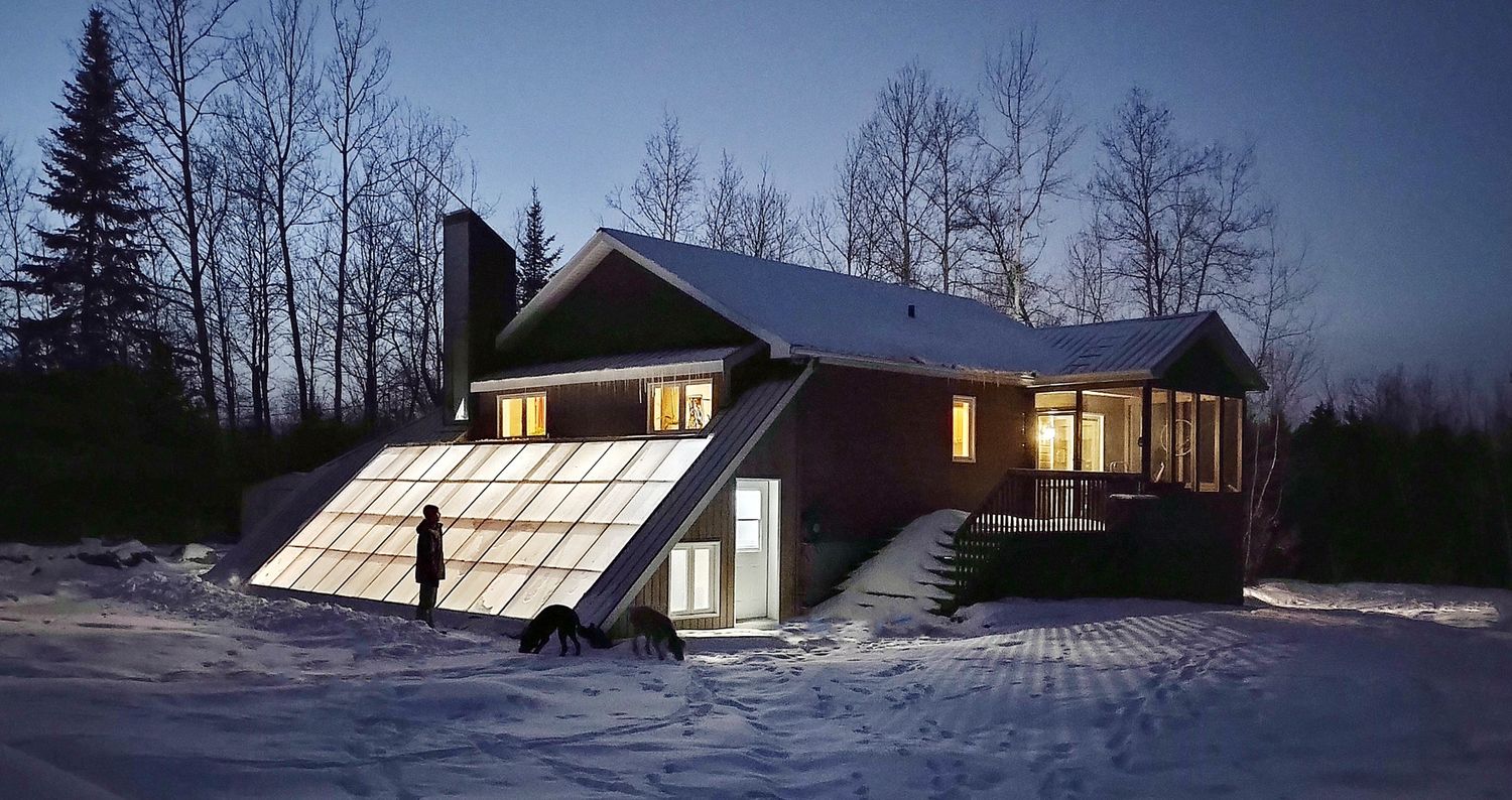 Façade avant d'un projet de Aménagement paysager près de Granby/Bromont/Cowansville (Estrie) de Melissa Langlois - Design paysager