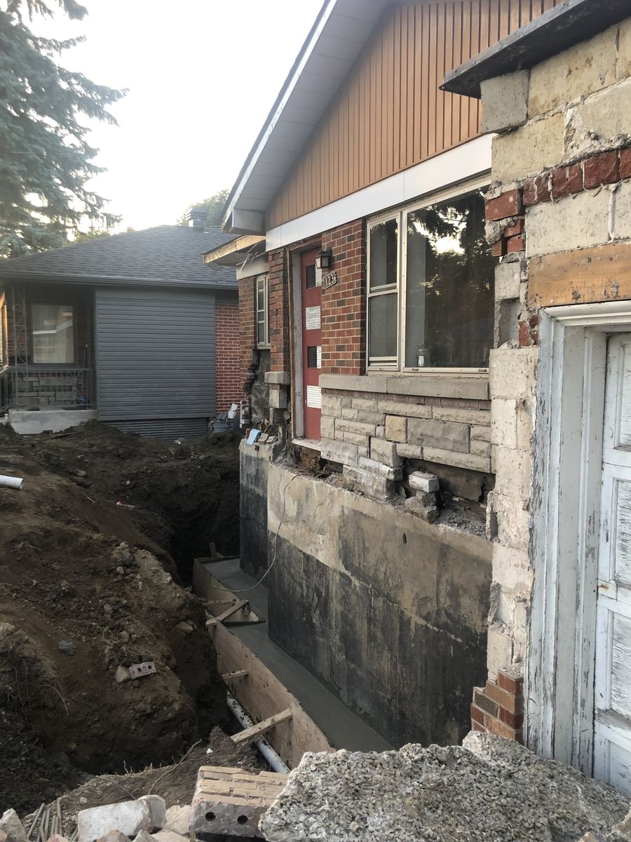 Fondations et vide sanitaires d'un projet de Maisons unifamiliales près de Montréal/Laval/Longueuil (Grand Montréal) de psb Inc.
