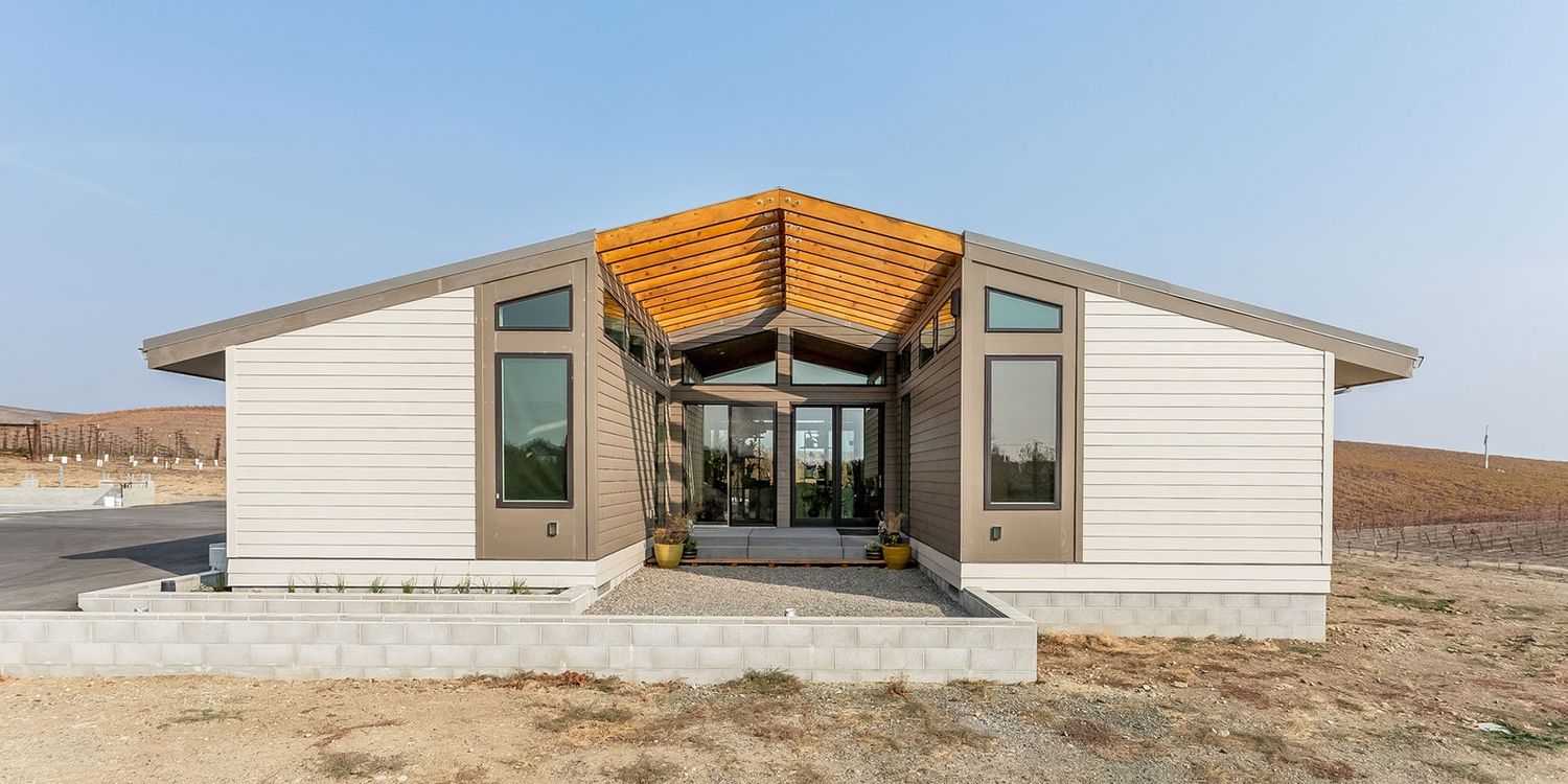 House Exterior from a Prefab and Modular Houses project near Chico by Plant Prefab