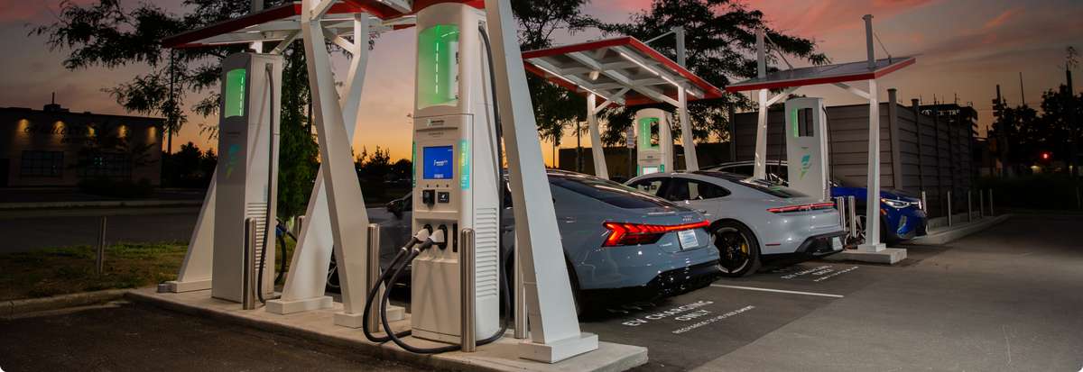 Electrify Canada offre certaines des bornes de recharge publiques les plus rapides à travers le Canada