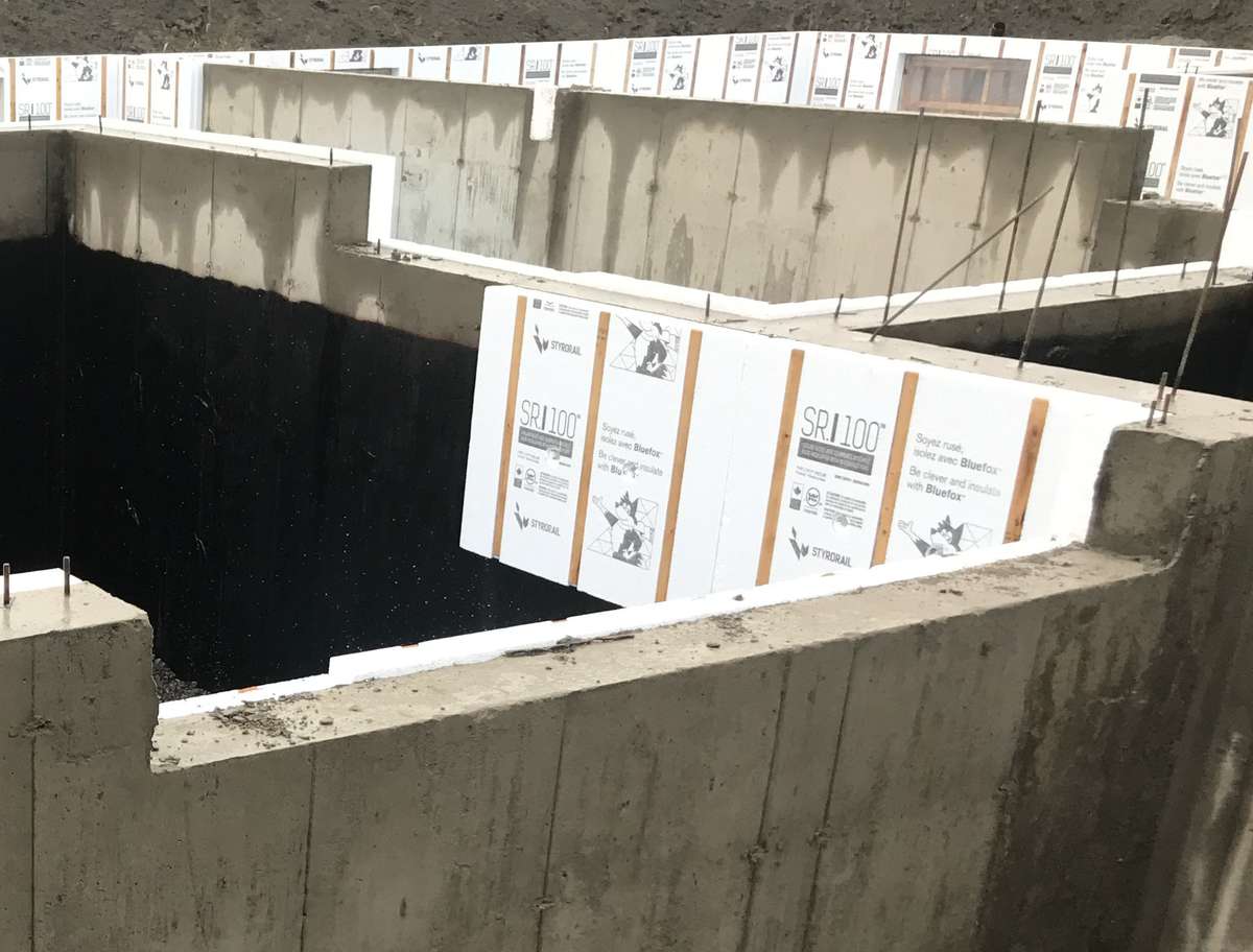 fondations de sous-sol ou développement de maisons