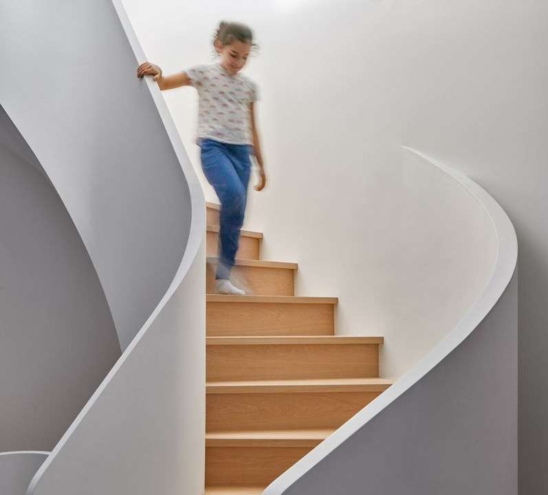 Flow House Staircase  Image © Dubbeldam Architecture
