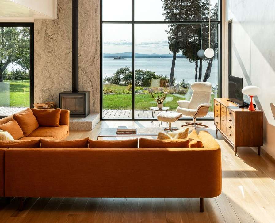 Champlain Lake House by Studio MMA 